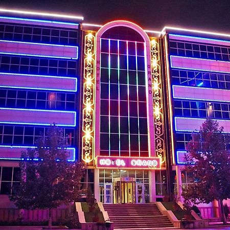 Grand Nakhchivan Hotel Exterior foto