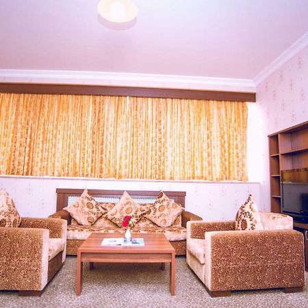 Grand Nakhchivan Hotel Exterior foto