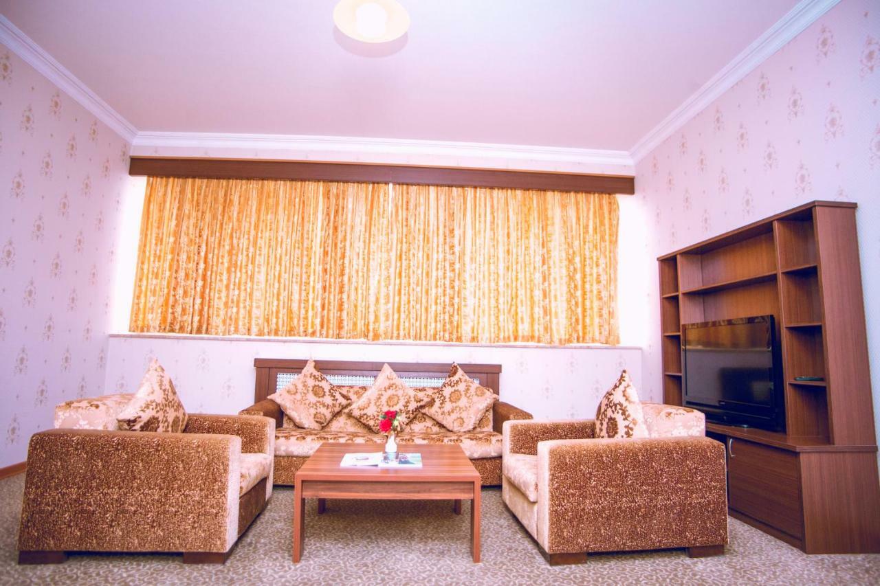 Grand Nakhchivan Hotel Exterior foto